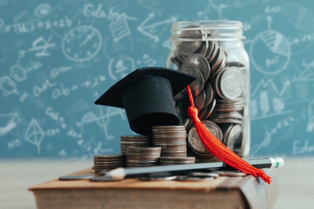 Student Success Scholarship Ideas for College and University Tui